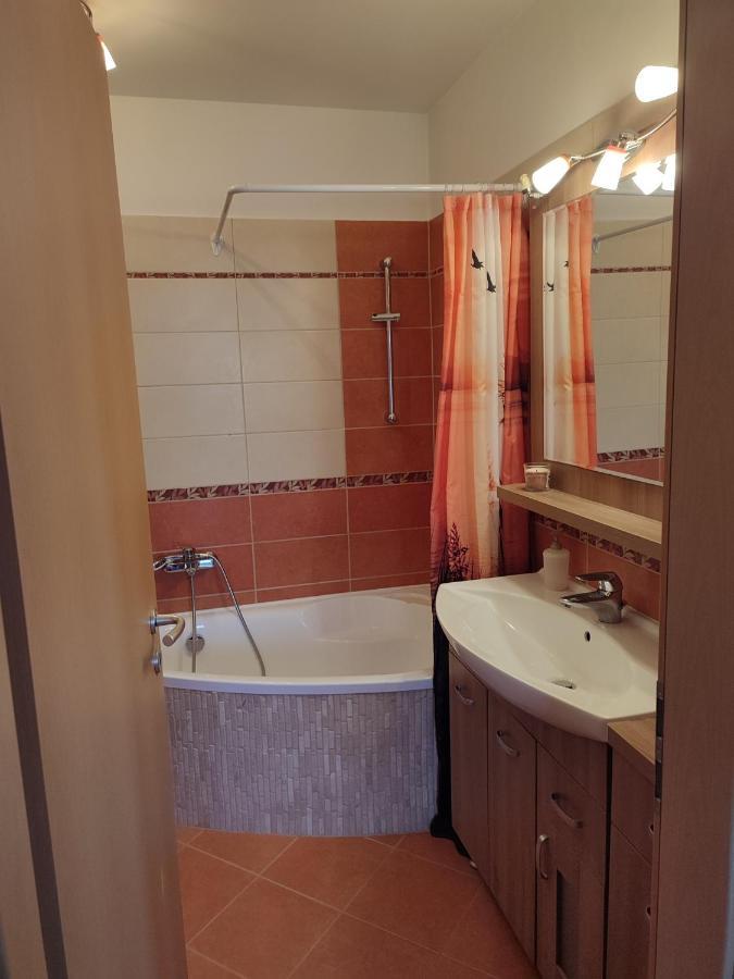 Larix Apartman Apartman Sárvár Kültér fotó